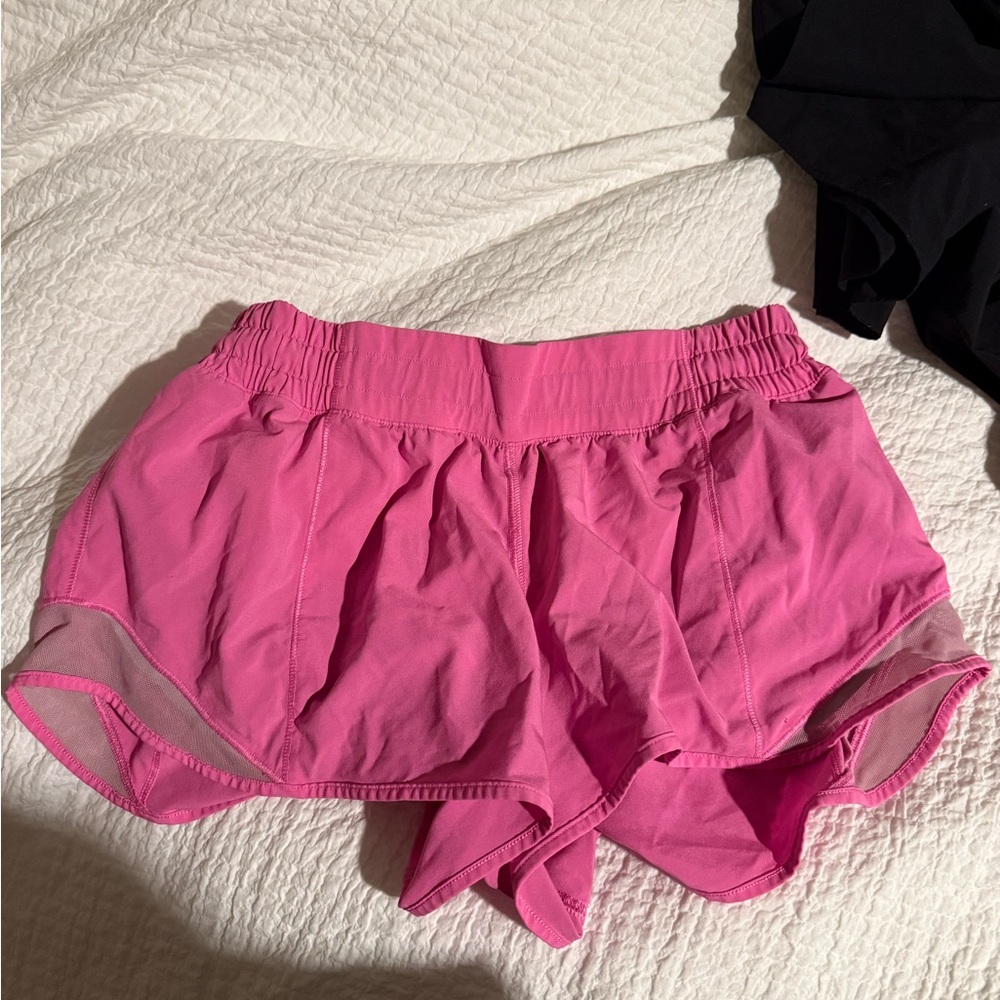 Lululemon 2.5in shorts